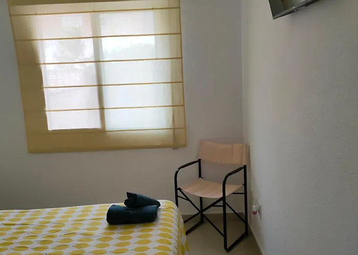 Cascada De Marinas-planta Baja Con Bbk En