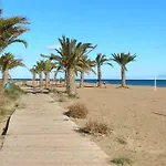 Cascada De Marinas-planta Baja Con Bbk En شقة *