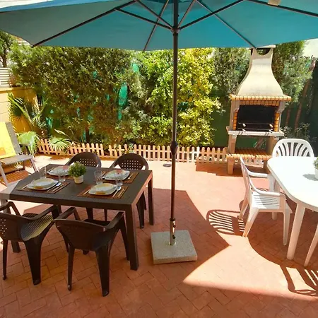 Cascada De Marinas-planta Baja Con Bbk En Apartamento *