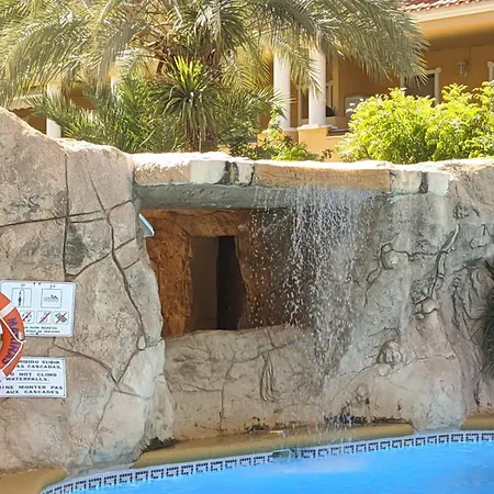 Cascada De Marinas-planta Baja Con Bbk En Denia