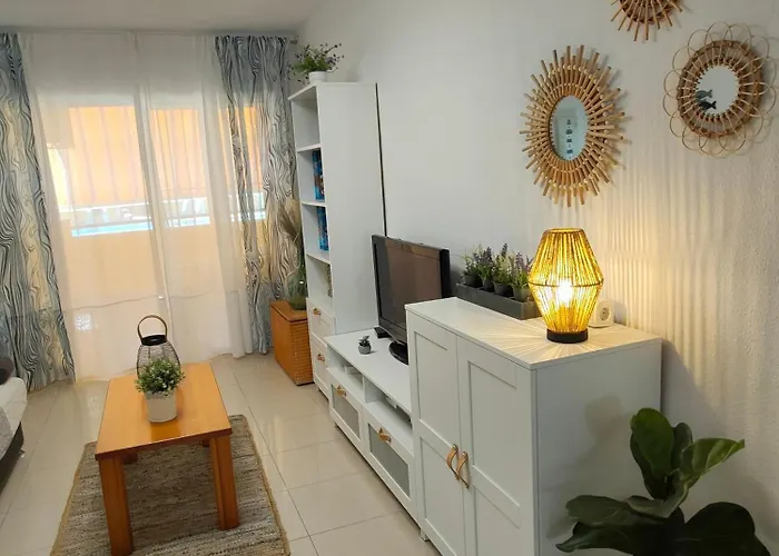 Cascada De Marinas-planta Baja Con Bbk En Apartamento *